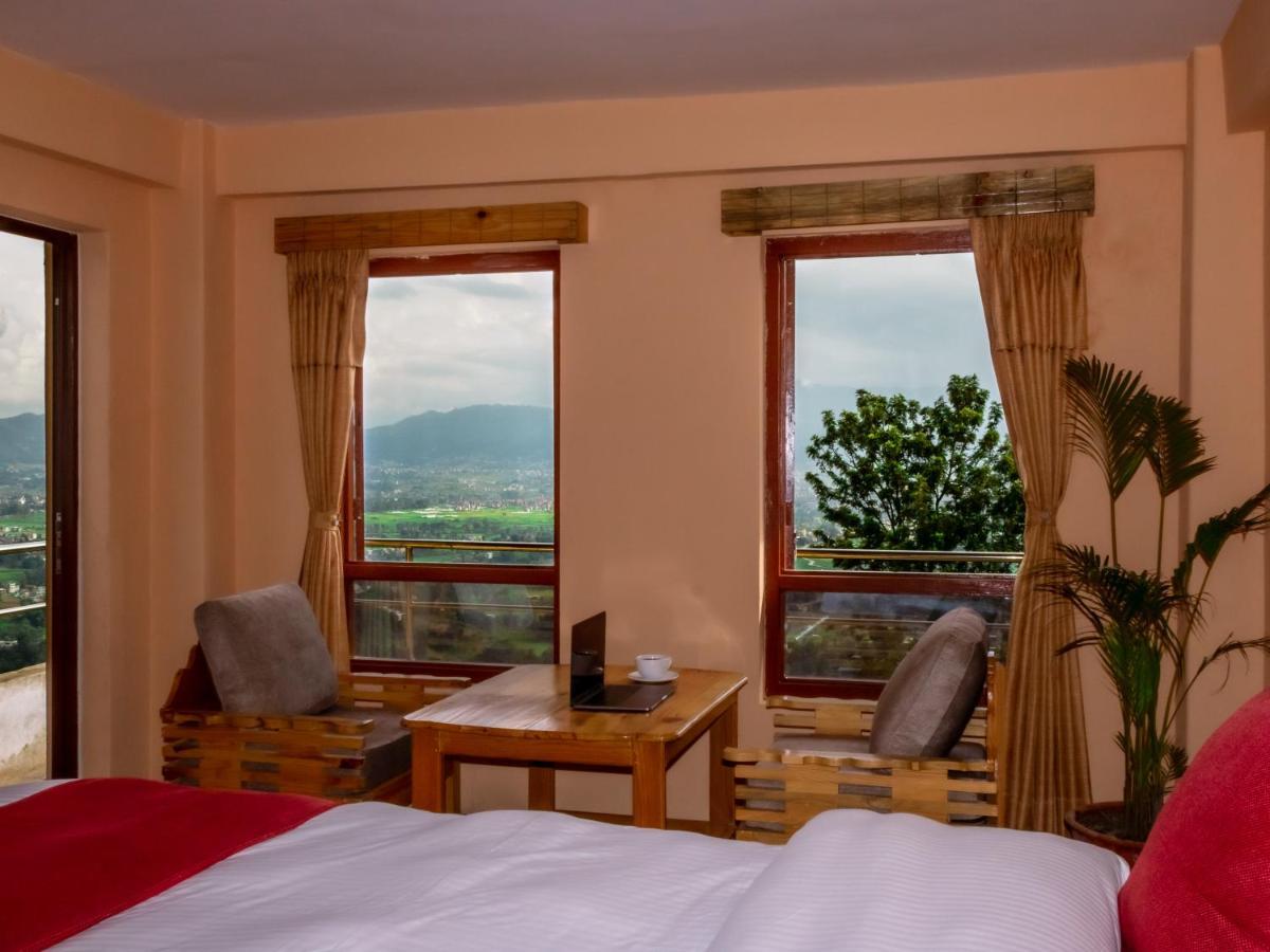 Eagle Nest Hotel Bhatgoan Eksteriør bilde