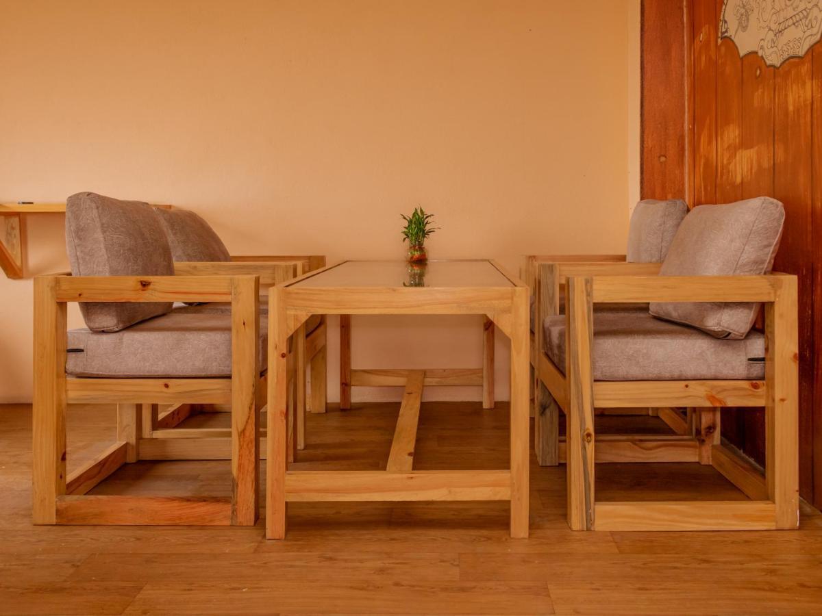Eagle Nest Hotel Bhatgoan Eksteriør bilde