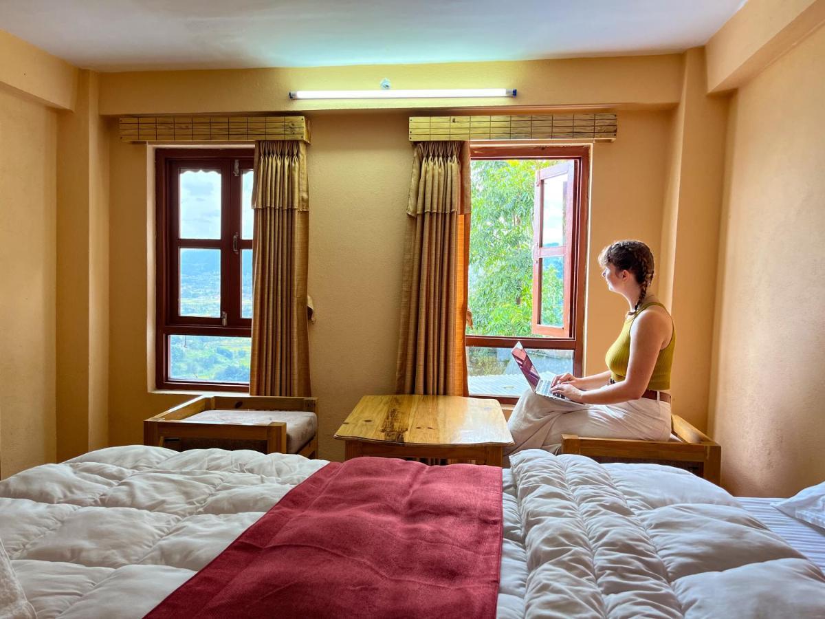 Eagle Nest Hotel Bhatgoan Eksteriør bilde